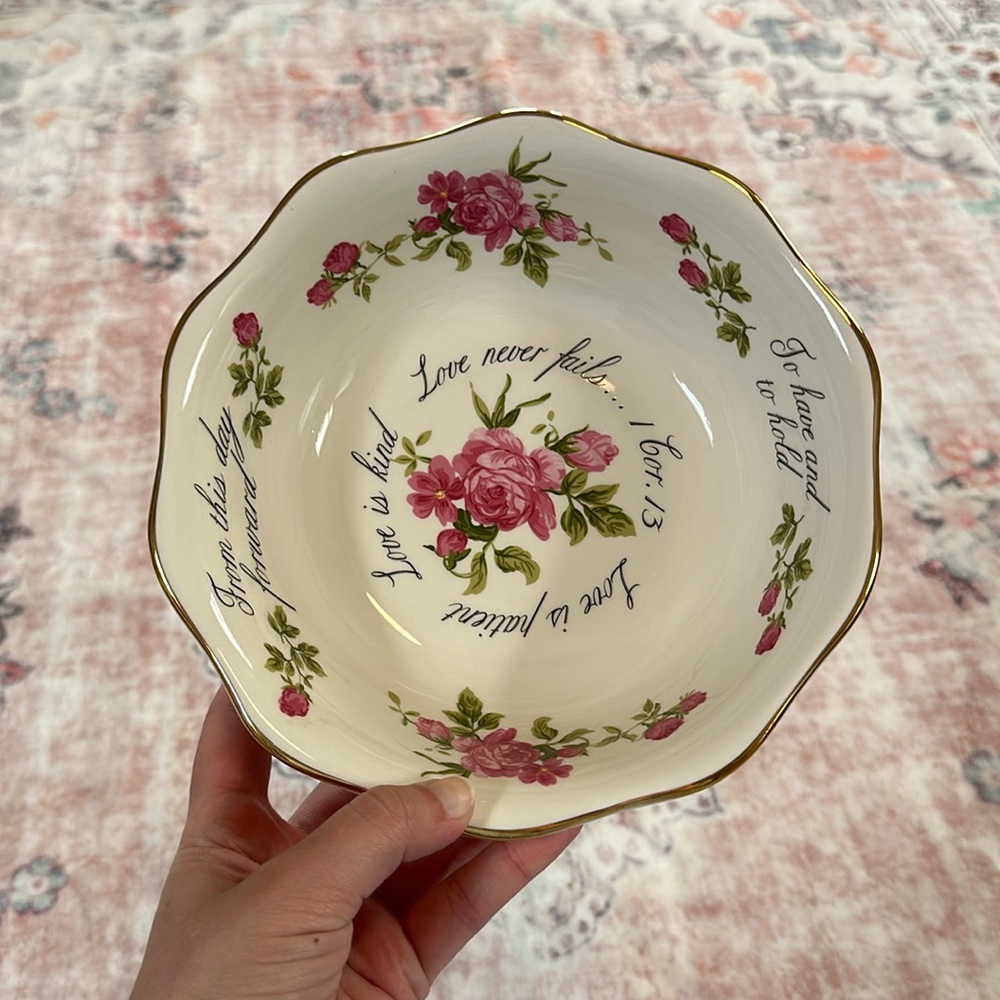 ❤️Collectible Wedding Porcelain Bowl❤️